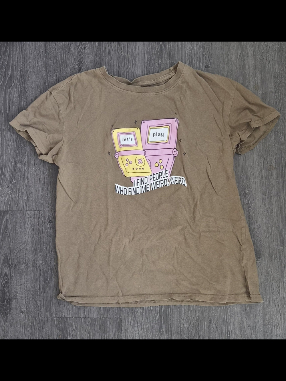 Olive Brown Graphic Tee - Vintage Console Design